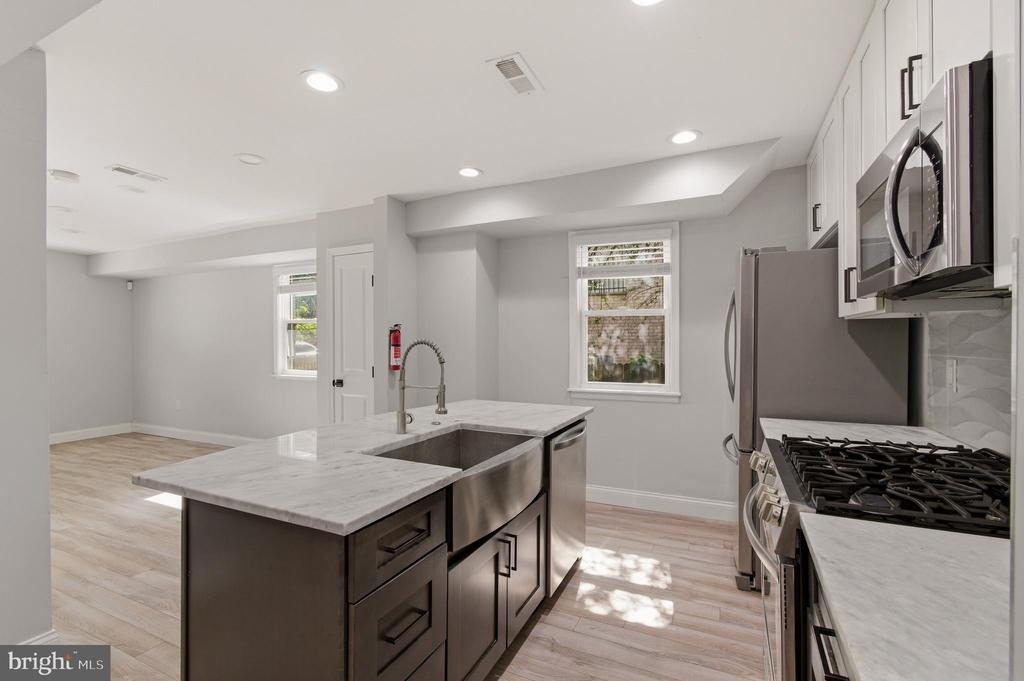 1527 Morris Road Se - Photo 8