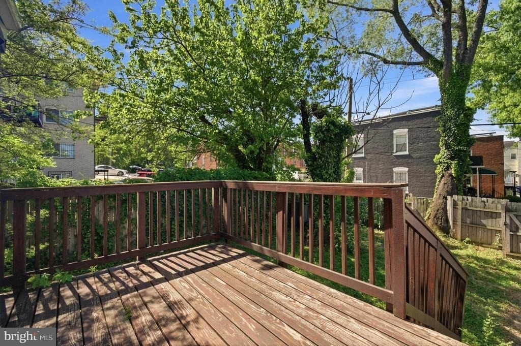 1527 Morris Road Se - Photo 20