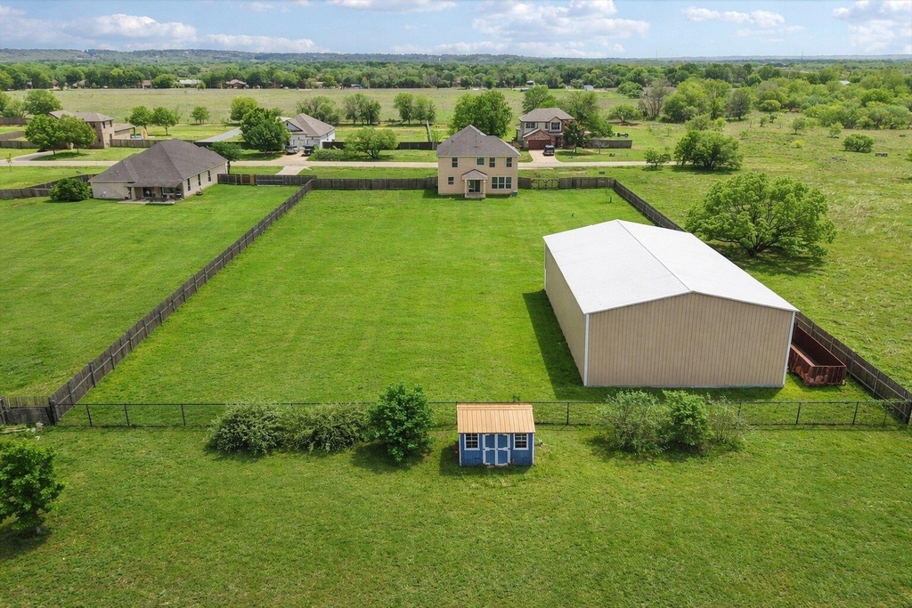 132 Brittany Ln - Photo 2