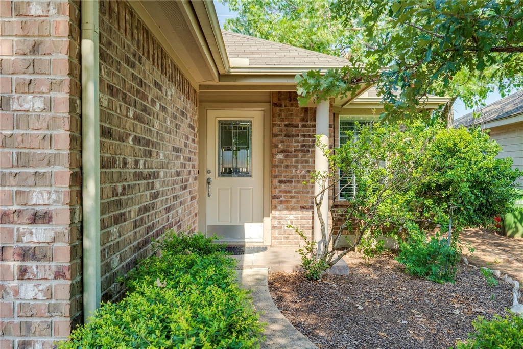 2408 Elara Dr - Photo 0