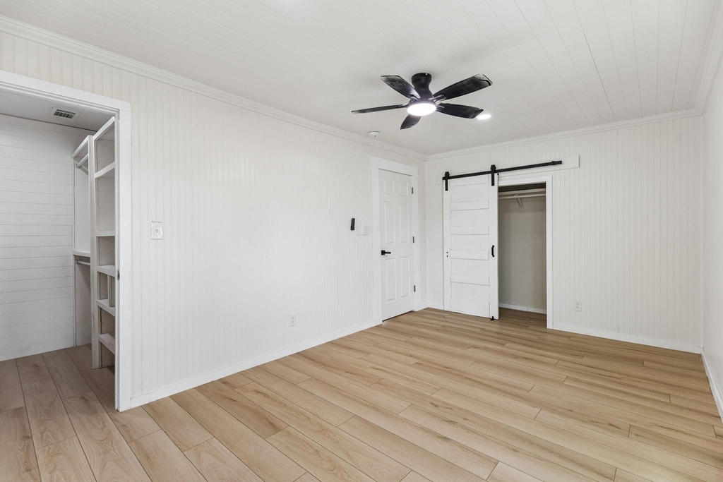 223 Nw Front St - Photo 15