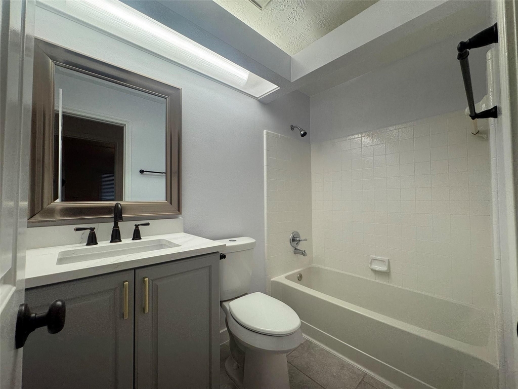 6608 Mesa Hollow Dr - Photo 9