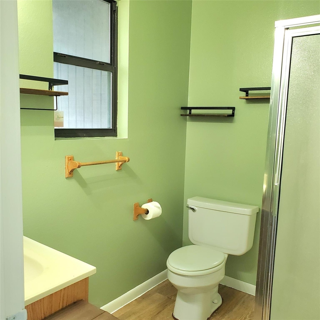 1052 Hidden Hills Dr - Photo 9