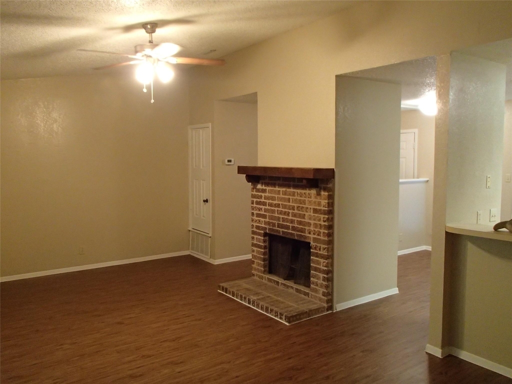 3702 Rocky Hollow Trl - Photo 5