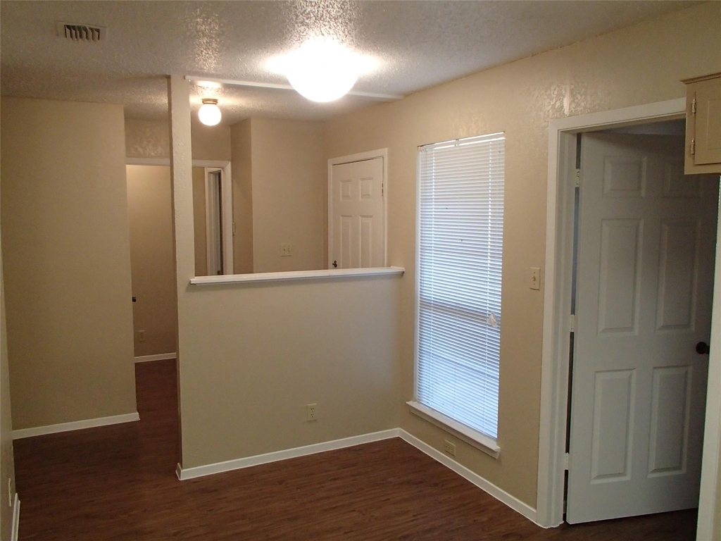 3702 Rocky Hollow Trl - Photo 6