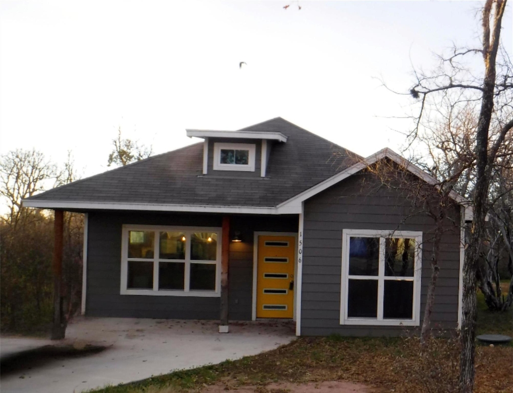 1506 Packsaddle Trl - Photo 0
