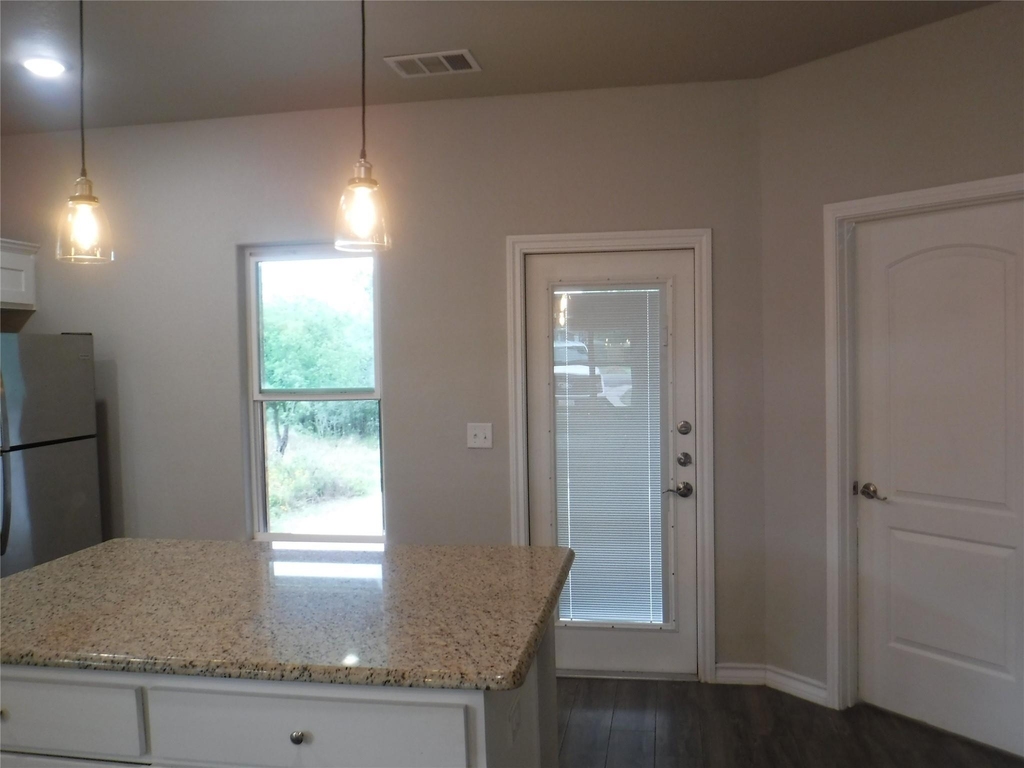 1506 Packsaddle Trl - Photo 4