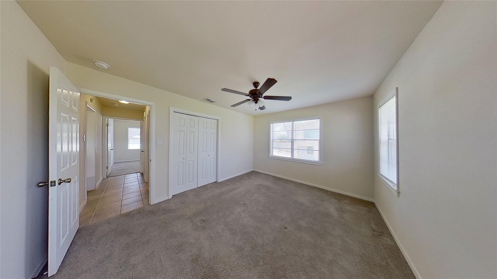 205 E 2nd St - Photo 33
