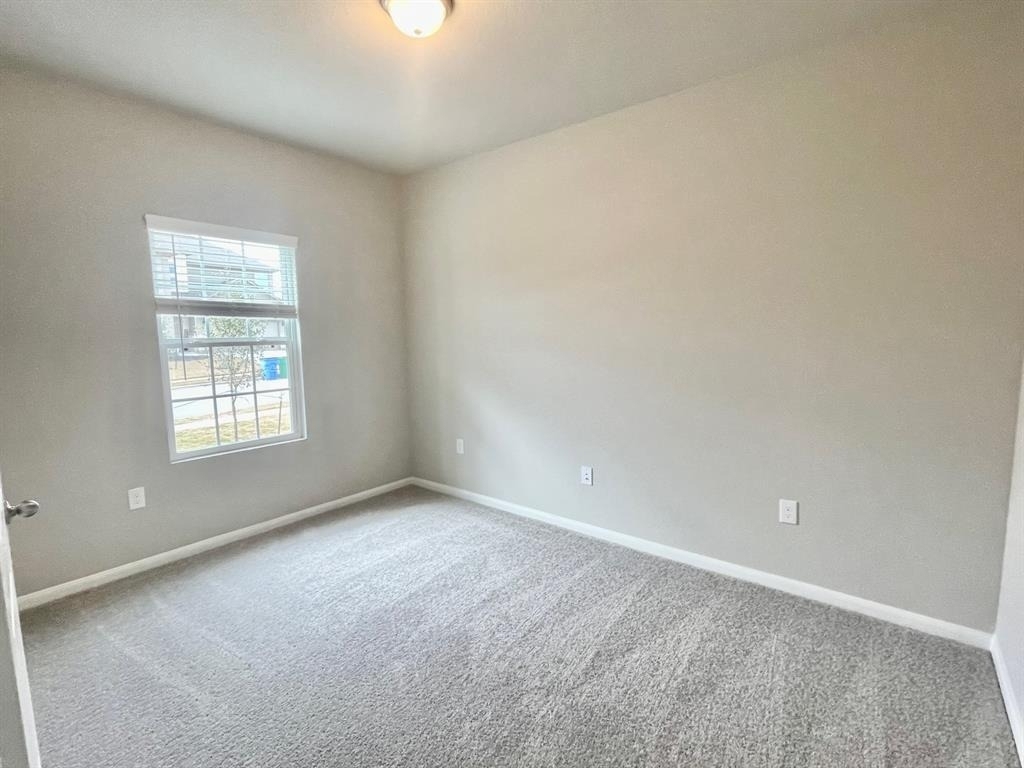 6708 Covina Ln - Photo 5