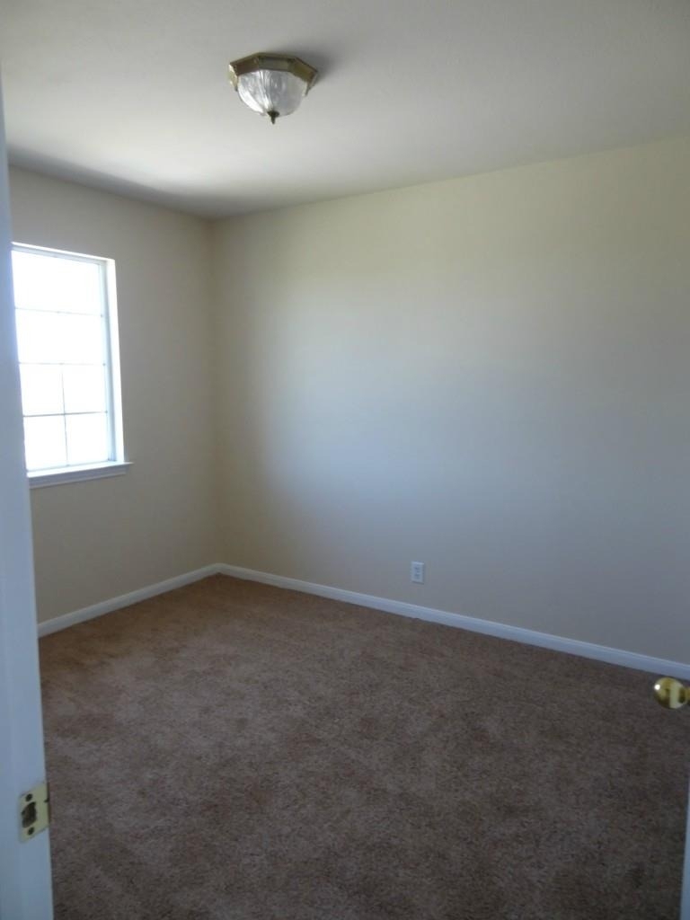 21000 Godolophin Ct - Photo 6
