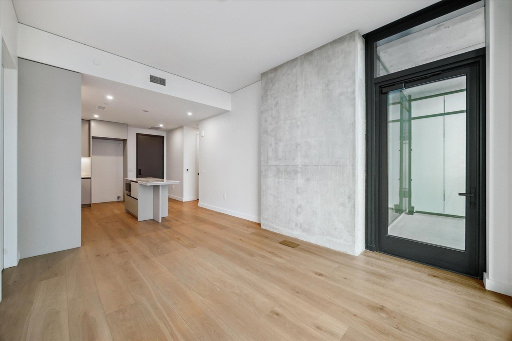 610 Davis St - Photo 7