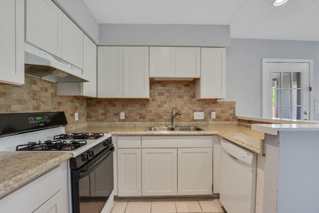 6020 Westcreek Dr - Photo 8
