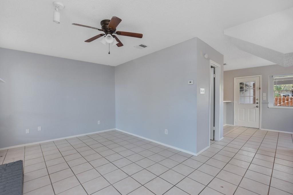 6020 Westcreek Dr - Photo 2