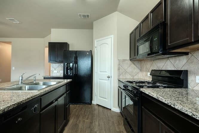 232 Voss - Photo 5