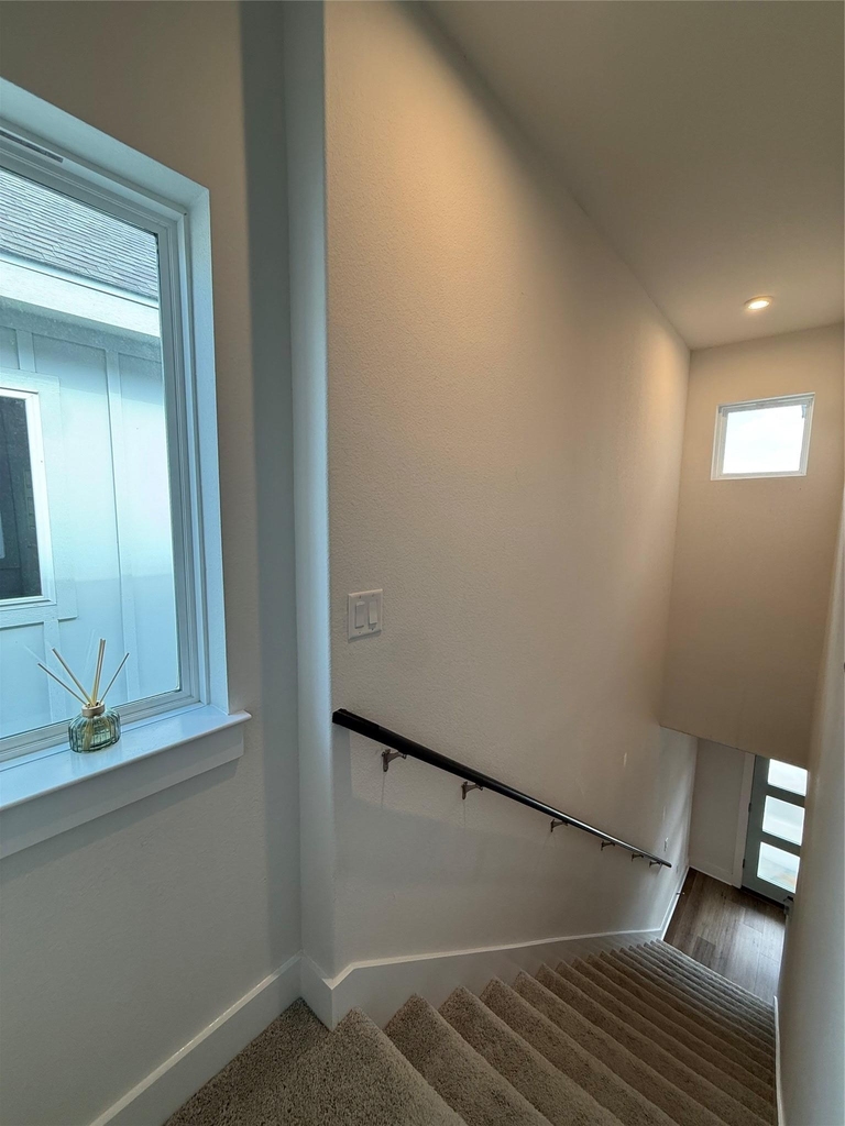 6414 Cowman Way - Photo 10