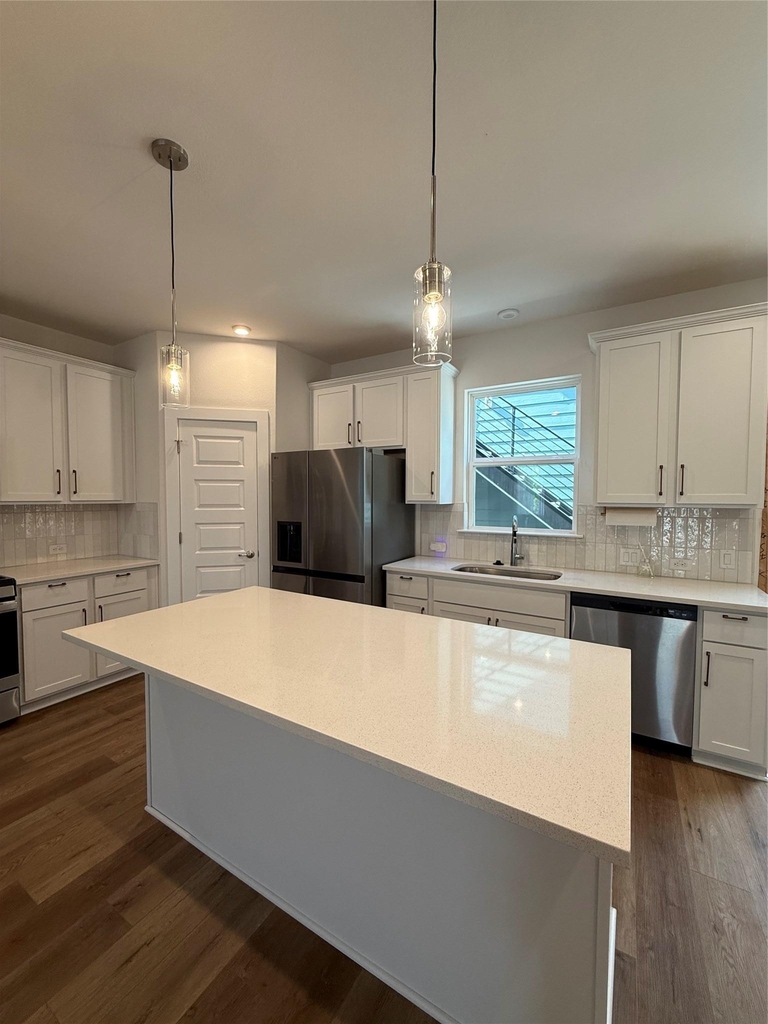 6414 Cowman Way - Photo 2