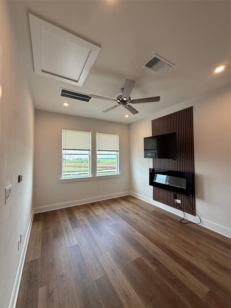 6414 Cowman Way - Photo 16
