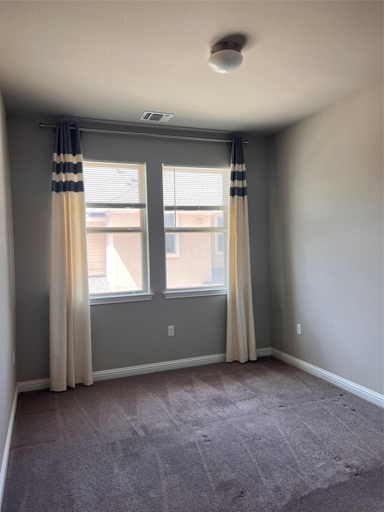 13800 Lyndhurst St - Photo 19