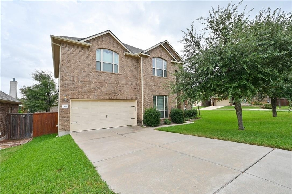100 Lake Mineral Wells Dr - Photo 1