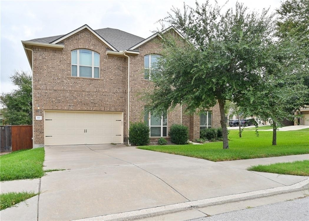 100 Lake Mineral Wells Dr - Photo 0