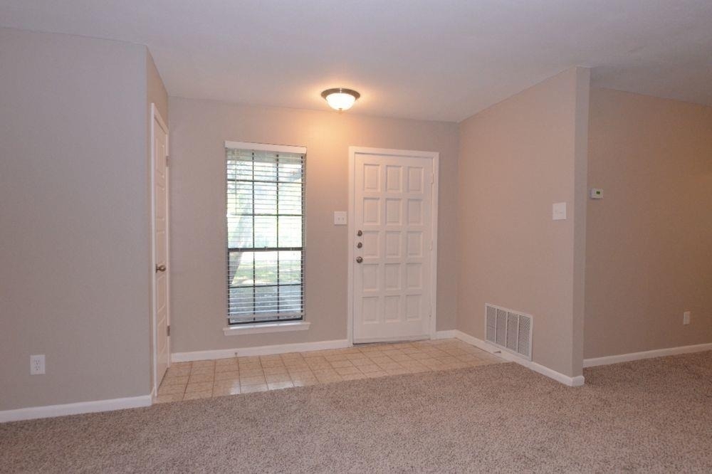 203 County Glen St - Photo 1