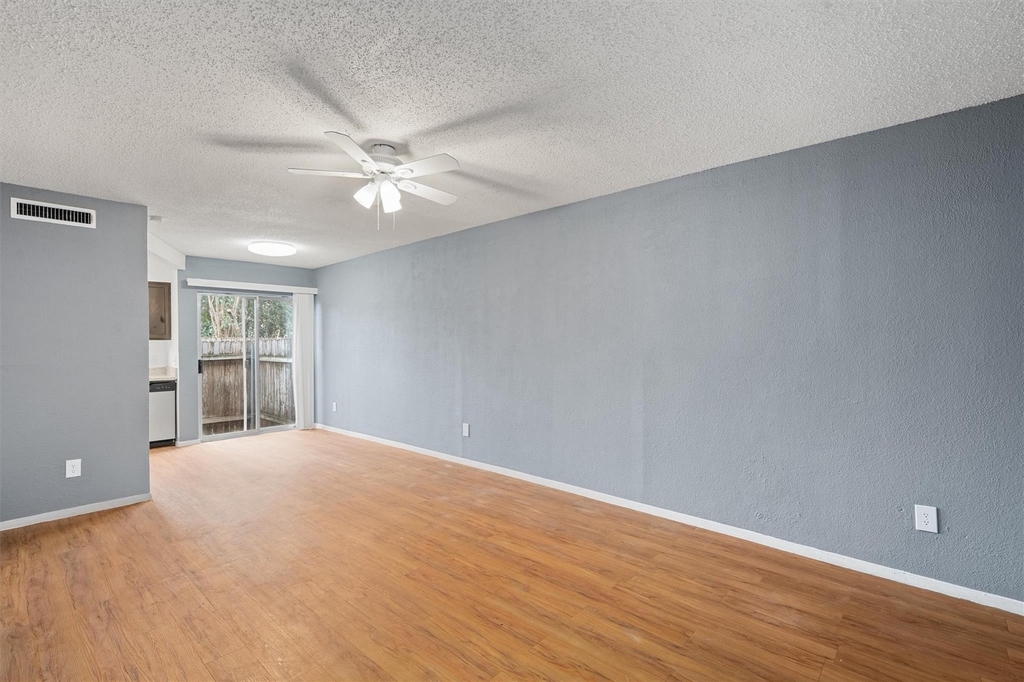 3415 Menchaca Road - Photo 2