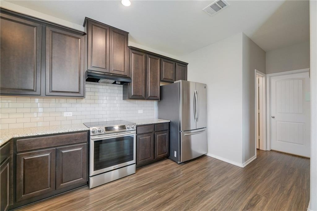 205 Tordesillas Dr - Photo 3