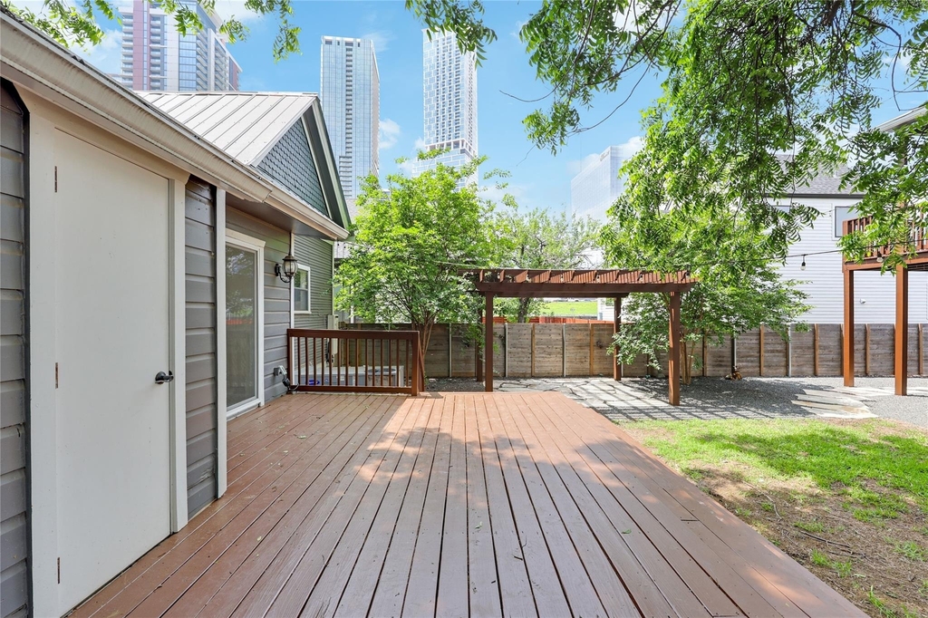 904 Willow St - Photo 17