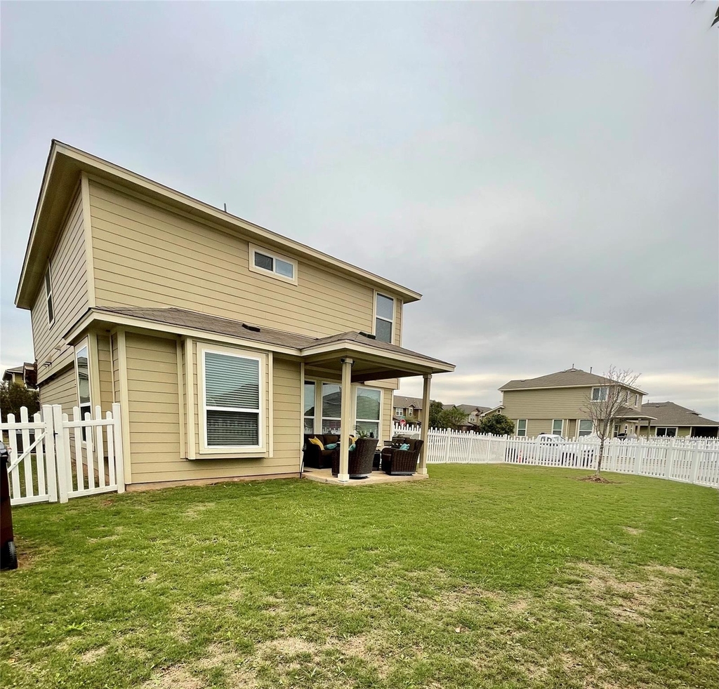 609 Tumlinson Fort Way - Photo 30
