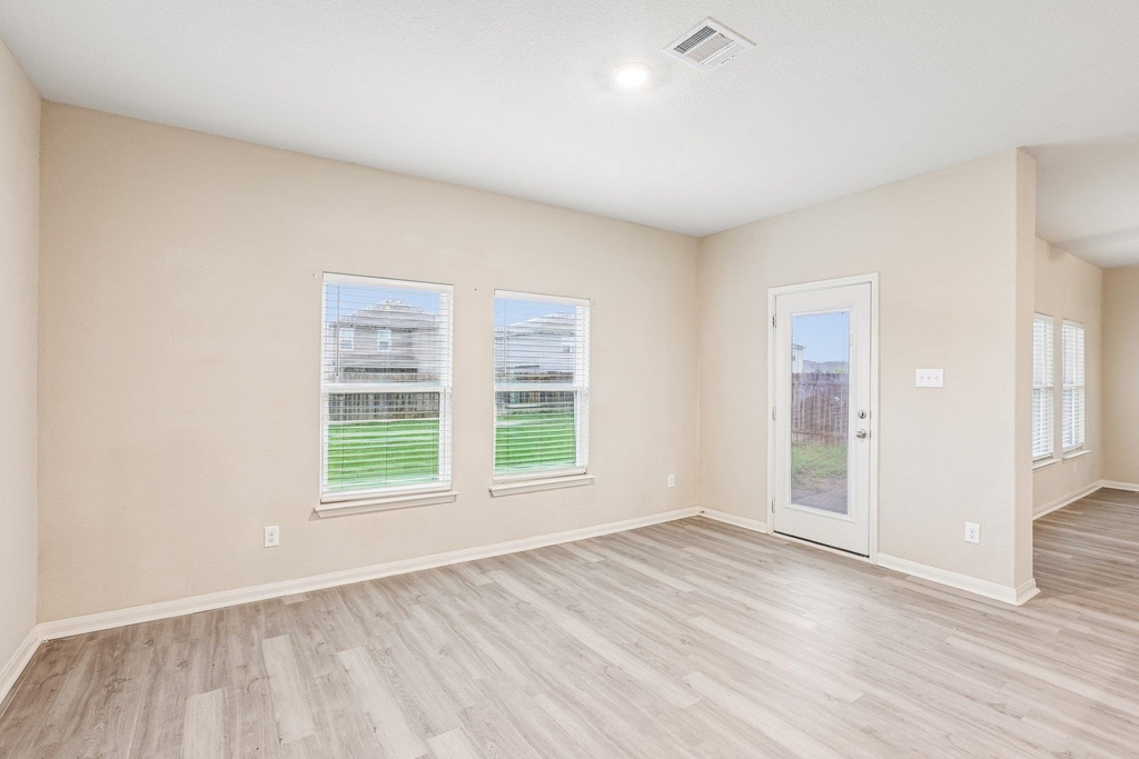 117 Cherry Tree Ln - Photo 11