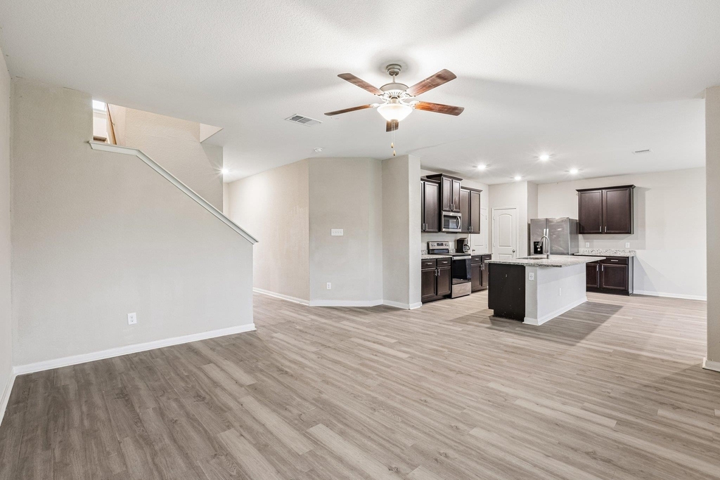117 Cherry Tree Ln - Photo 6