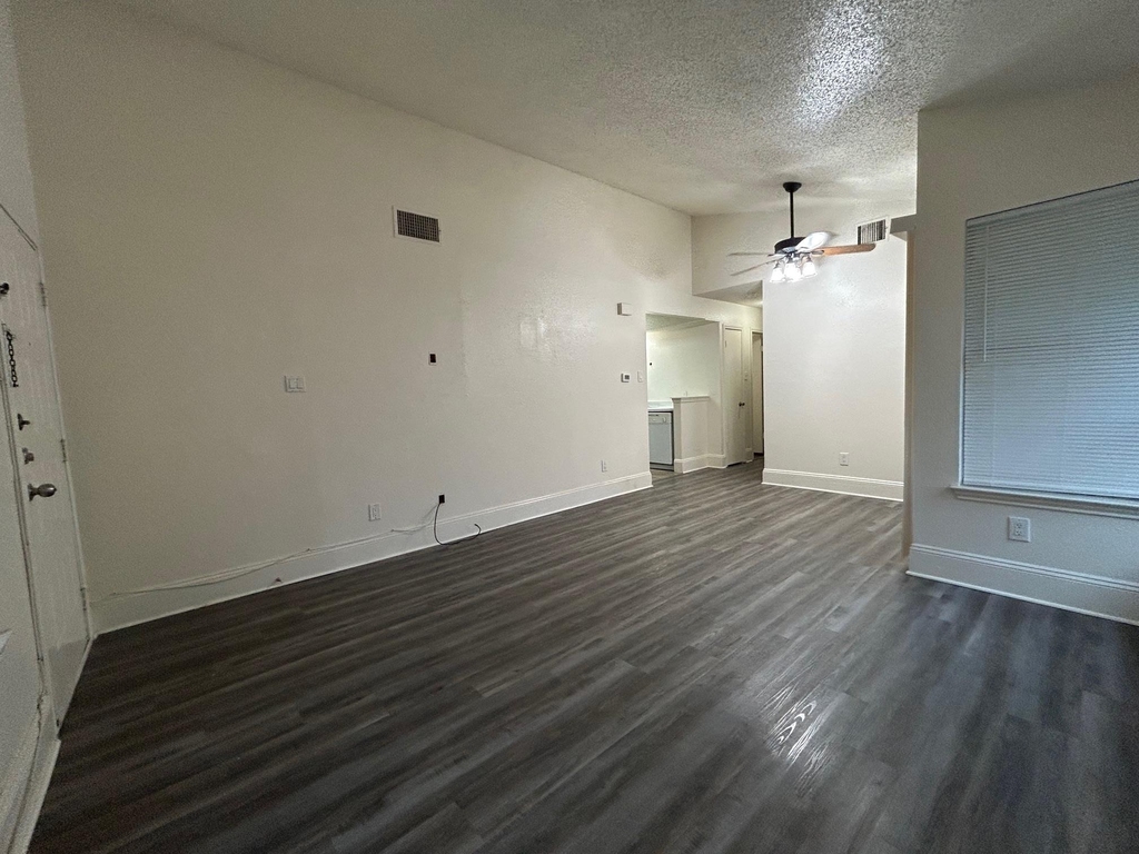 5927 Kevin Kelly Pl - Photo 2