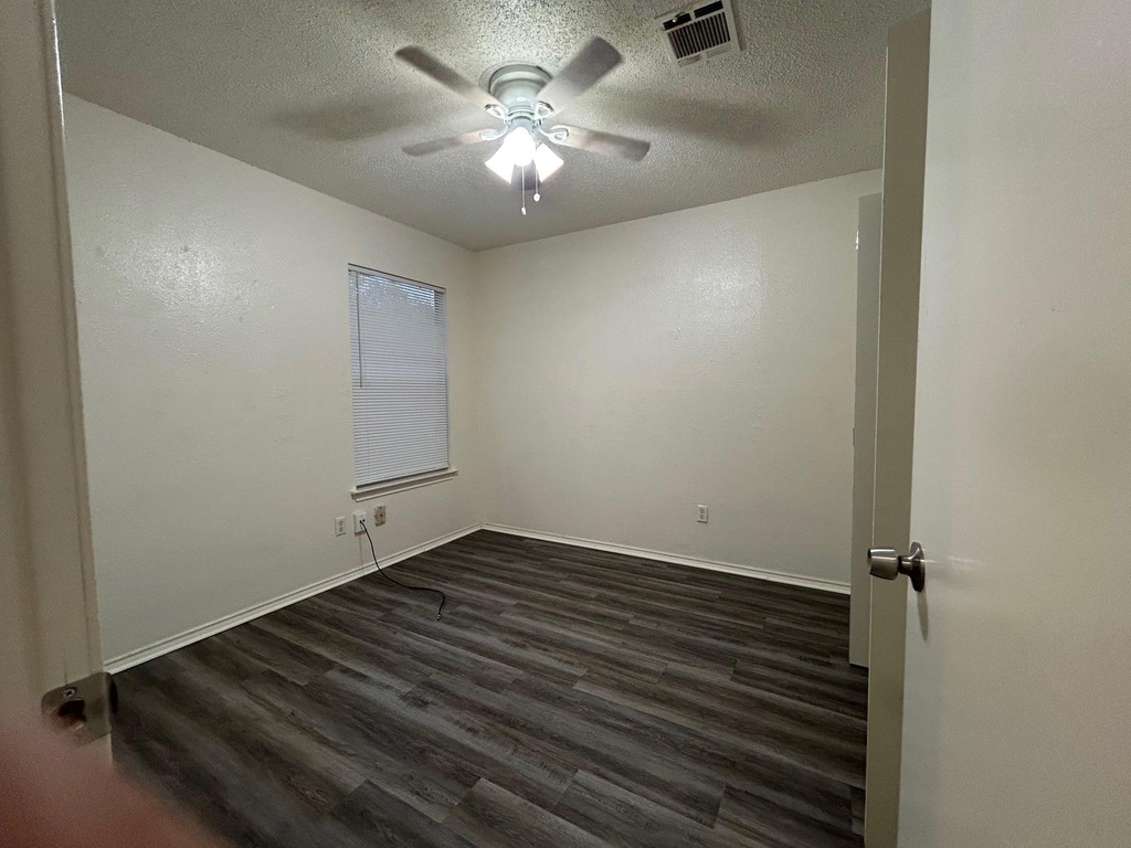 5927 Kevin Kelly Pl - Photo 6
