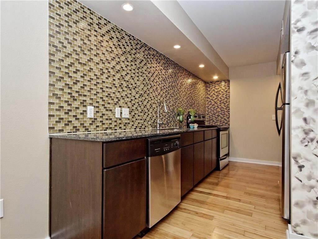 2200 Dickson Dr - Photo 1