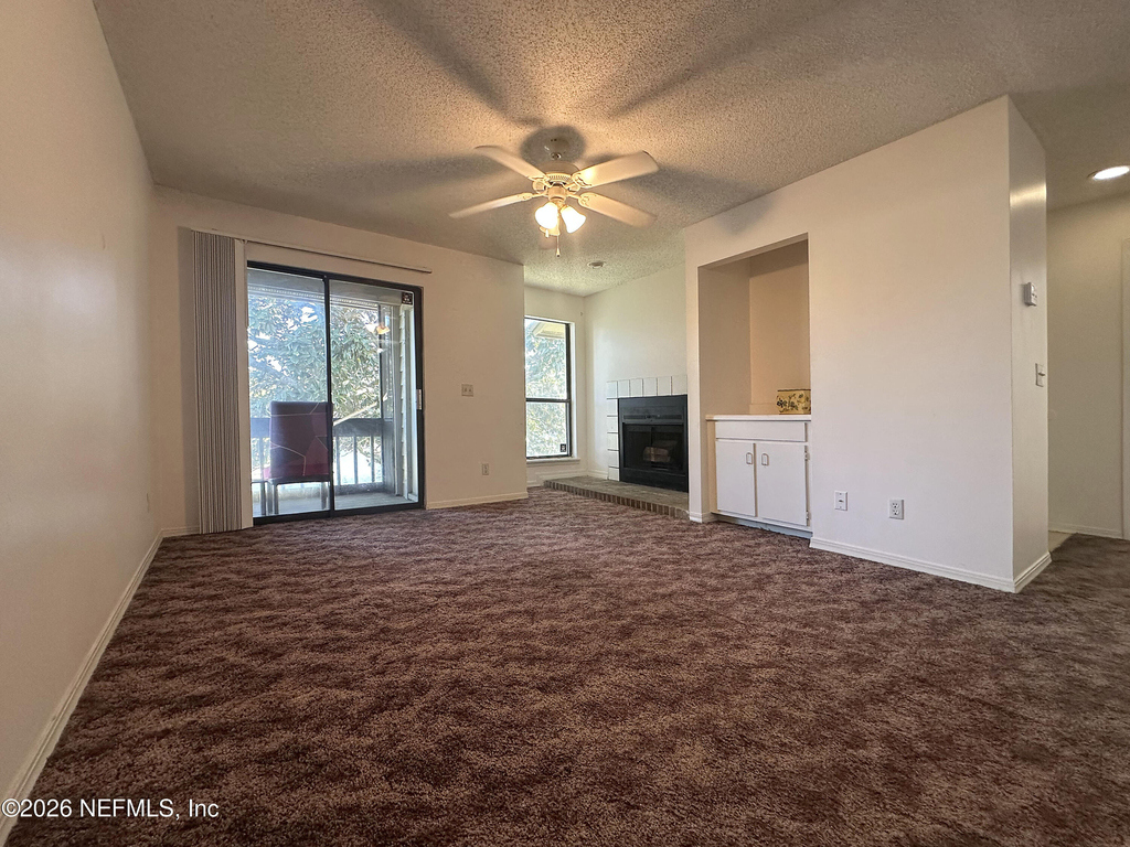 10200 Belle Rive Boulevard - Photo 7