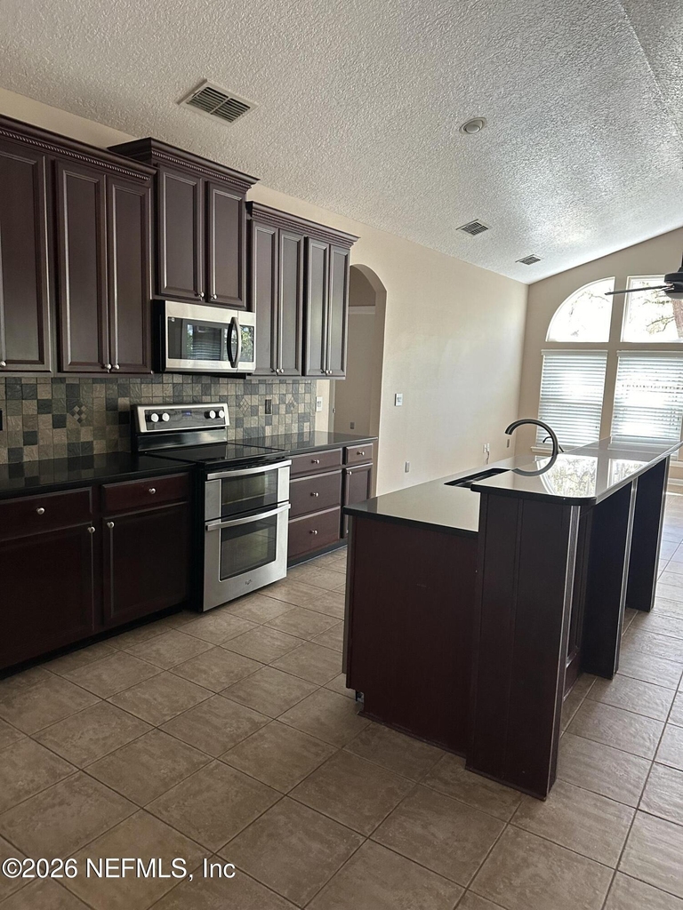 3817 Paddington Place - Photo 10
