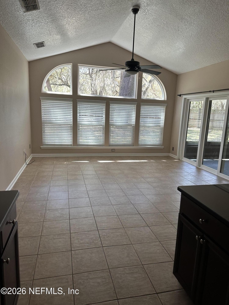 3817 Paddington Place - Photo 9