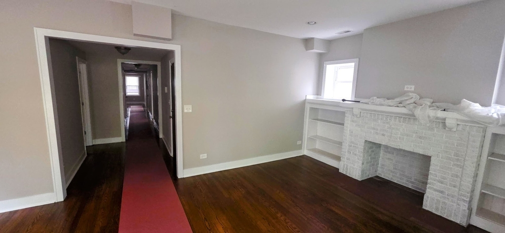 5815 W Midway Parkway - Photo 4