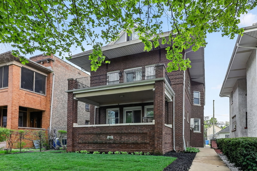 5815 W Midway Parkway - Photo 1