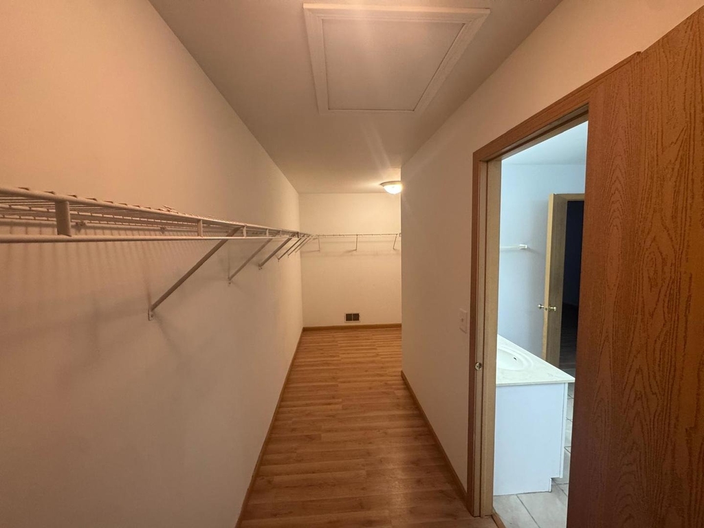 655 Winston Drive - Photo 9