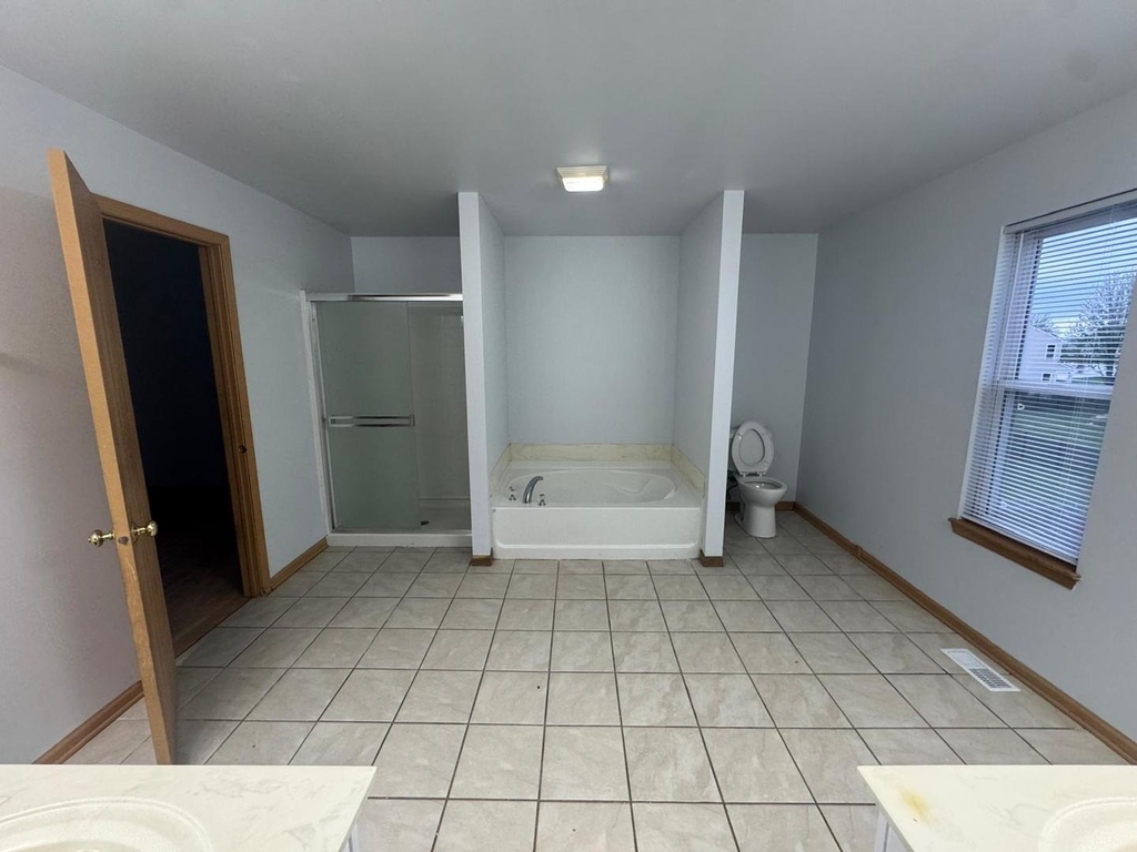 655 Winston Drive - Photo 7