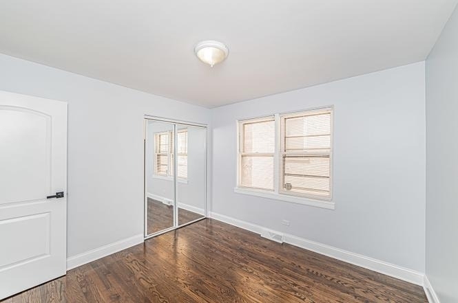7530 N Oakley Avenue - Photo 6