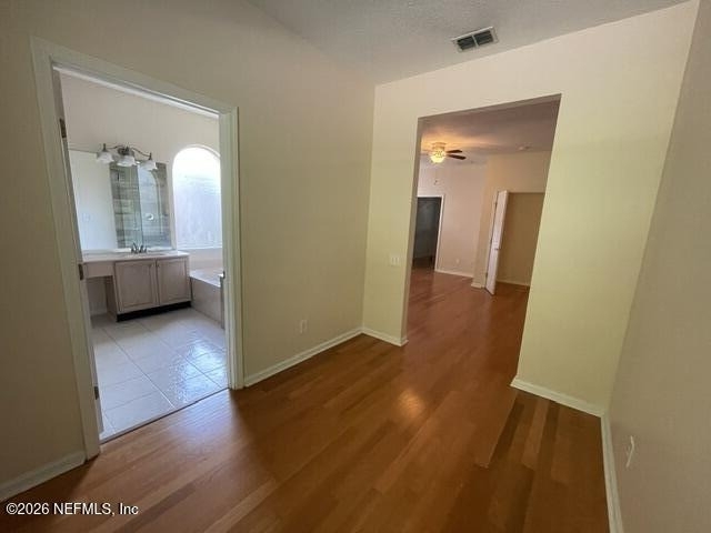 8907 Hampton Landing Drive E - Photo 26