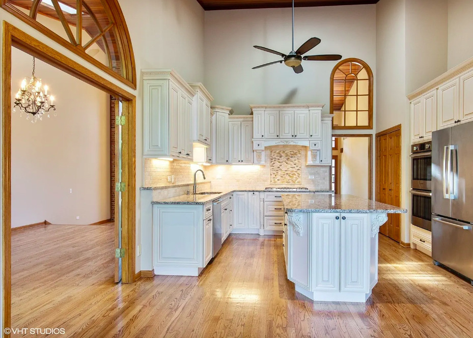 1551 Edgewood Road - Photo 4