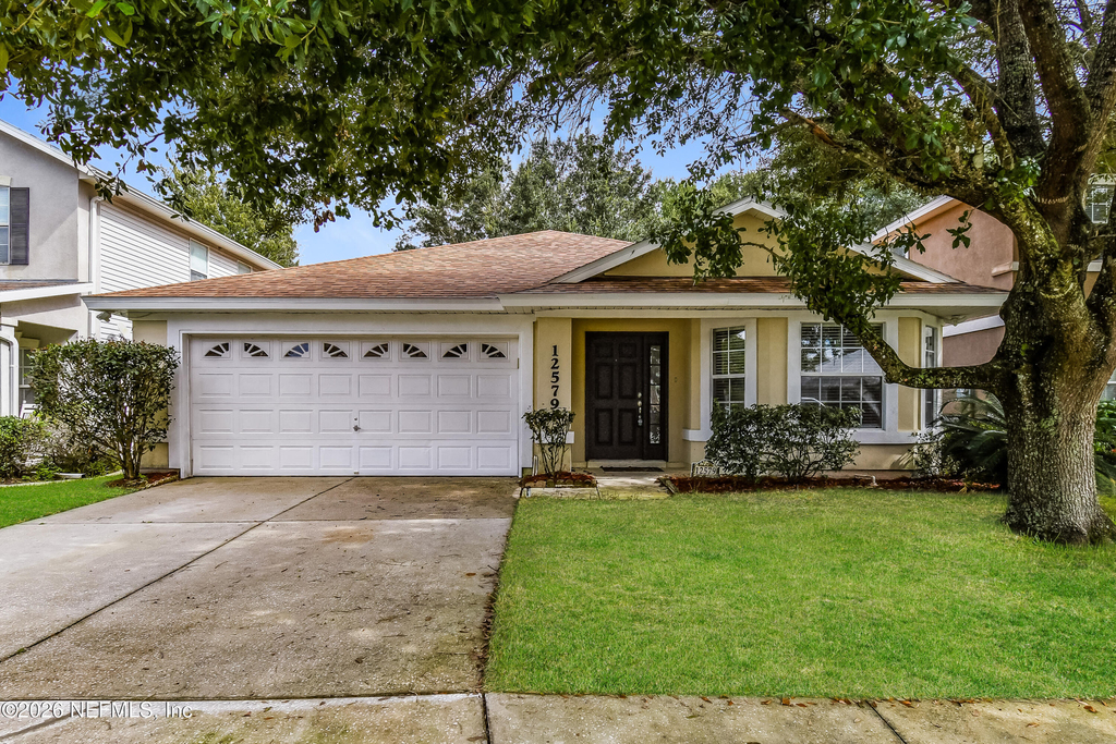 12579 Woodfield Circle W - Photo 0