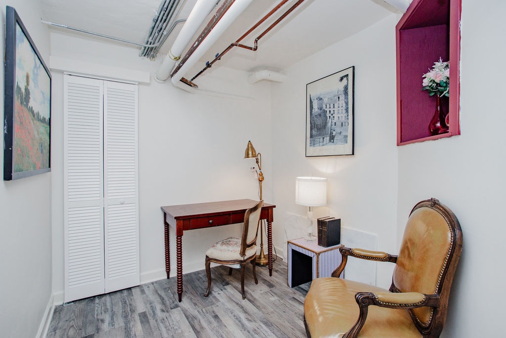 622 W Briar Place - Photo 14
