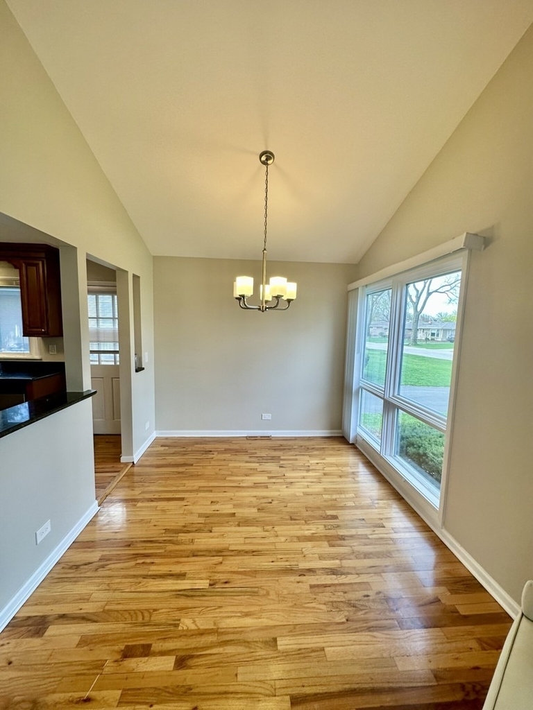 1243 S Mitchell Avenue - Photo 3