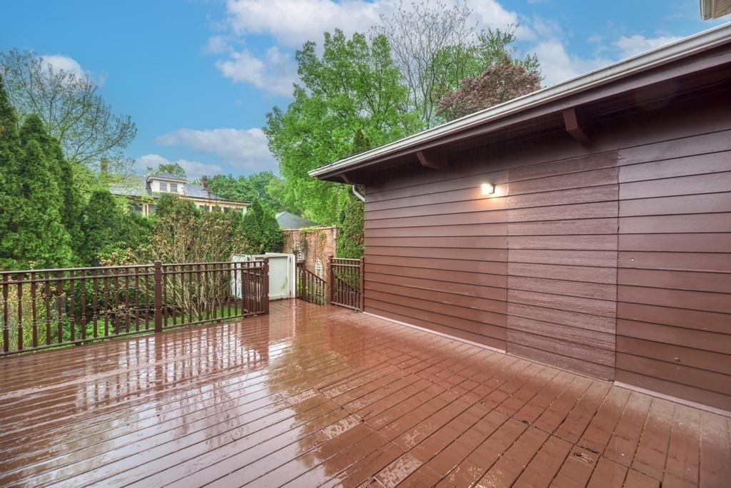 6833 S Cregier Avenue - Photo 37