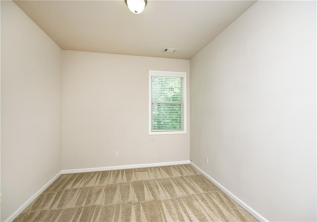 7490 Silk Tree Pointe - Photo 11