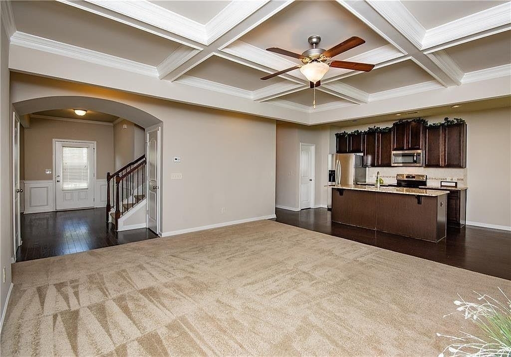 7490 Silk Tree Pointe - Photo 1